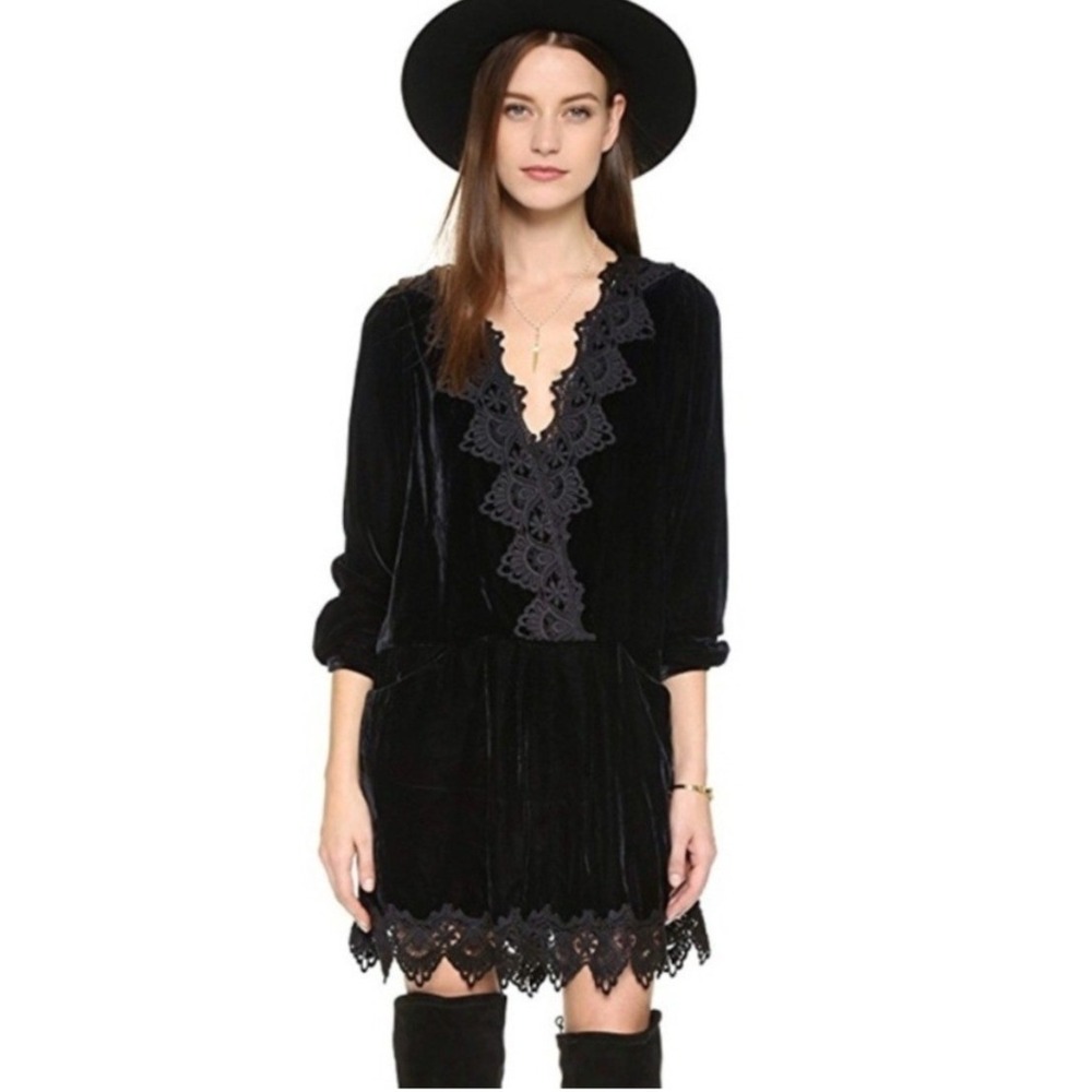 Free People Black Velvet Lace Trim V-Neck Mini Dress Long Sleeve Womens Size M